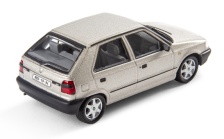 Škoda Felicia (1994) 1:43 srebrny champagne